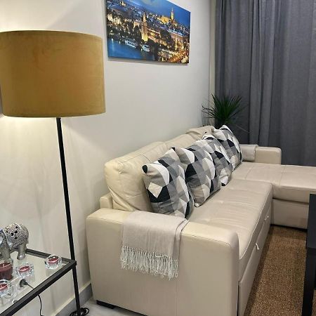 Apartamento Fibes-Congresos Parking Gratis Seville Exterior photo